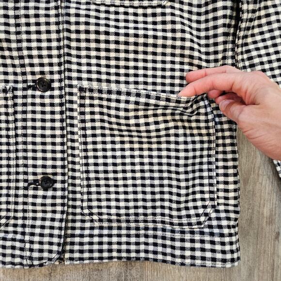 Women's Black and White Utility Jacket - Picture 9 of 16